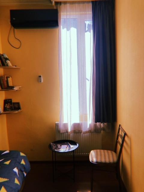 Home Away Home In Heart Of Tbilisi Exterior foto